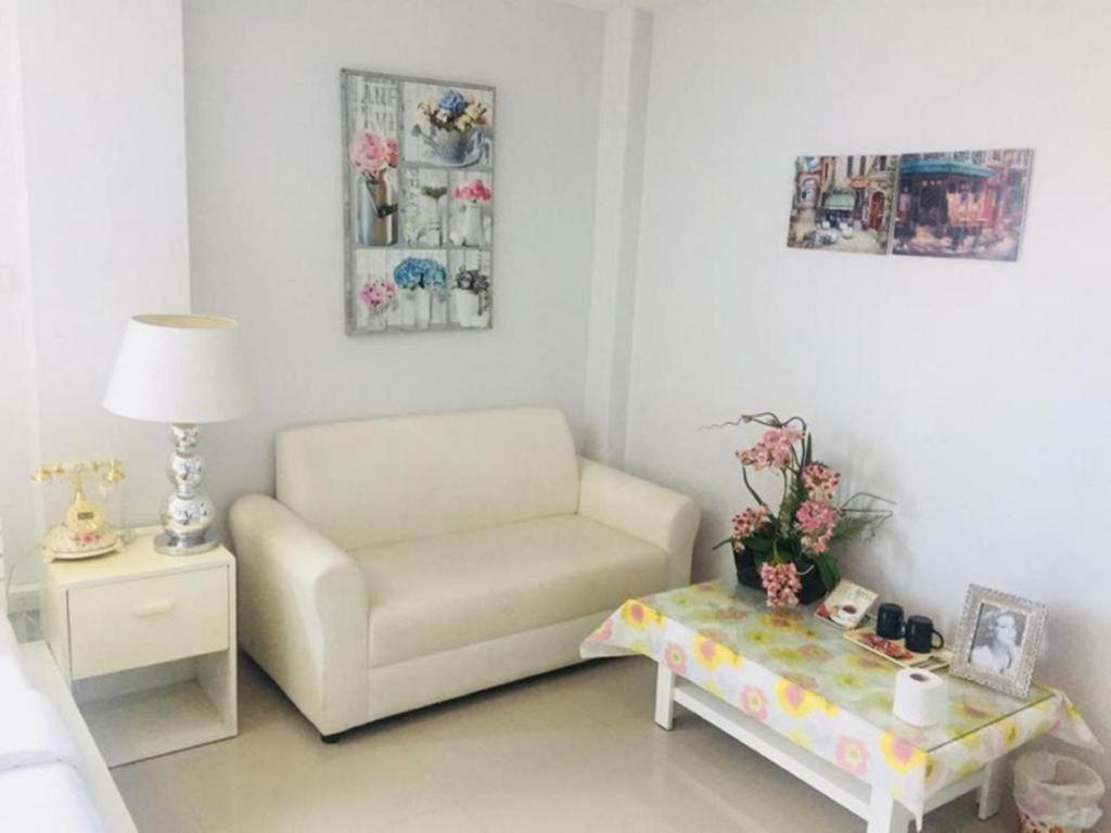 Chic Hotel Suratthani Surat Thani Buitenkant foto
